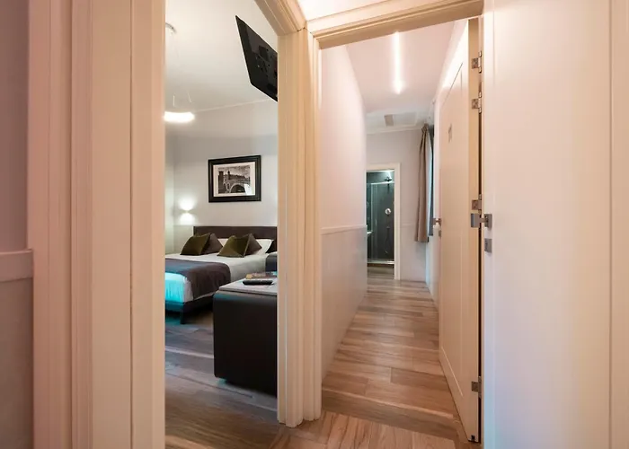 De' Clementi Otel 2*